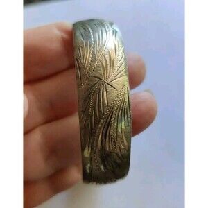 VINTAGE ETCHED SILVER 1/2" Width BANGLE BRACELET Adjustable No Markings 19g